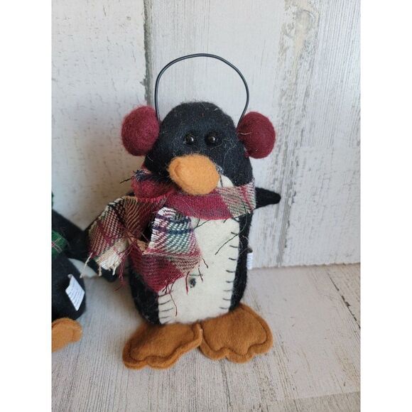 Plush felt penguin couple pair ornament Xmas ear muff set - Picture 4 of 8